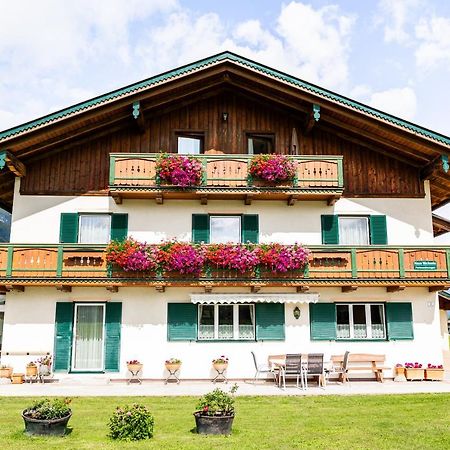 Haus Michaela Apartment Gschwandt  Bagian luar foto