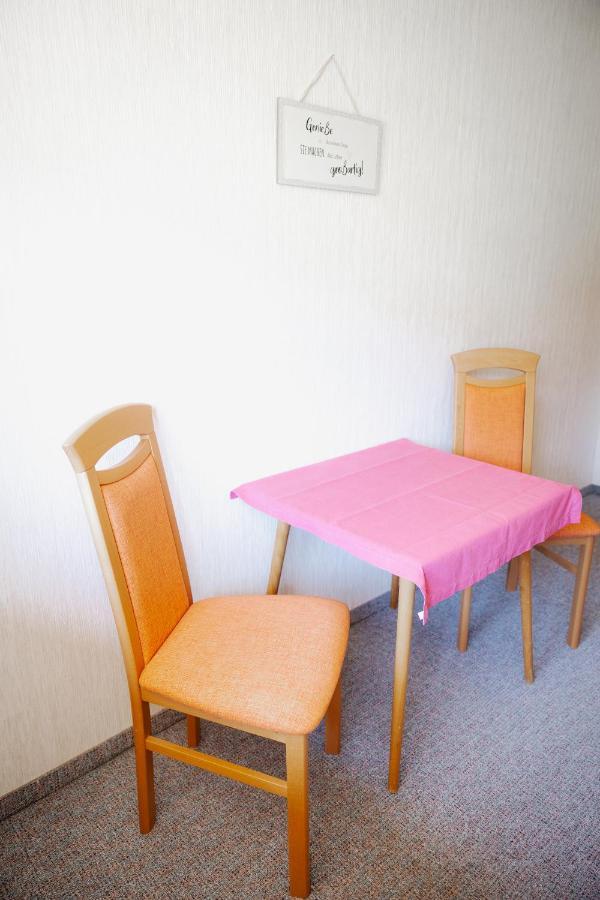 Haus Michaela Apartment Gschwandt  Bagian luar foto