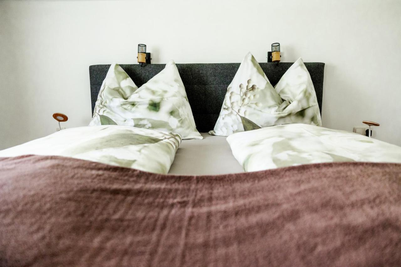 Haus Michaela Apartment Gschwandt  Bagian luar foto