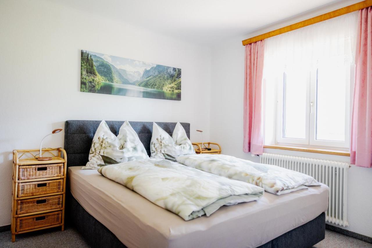 Haus Michaela Apartment Gschwandt  Bagian luar foto